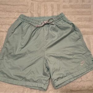 Nike Men's Mint Green Athletic Shorts size small